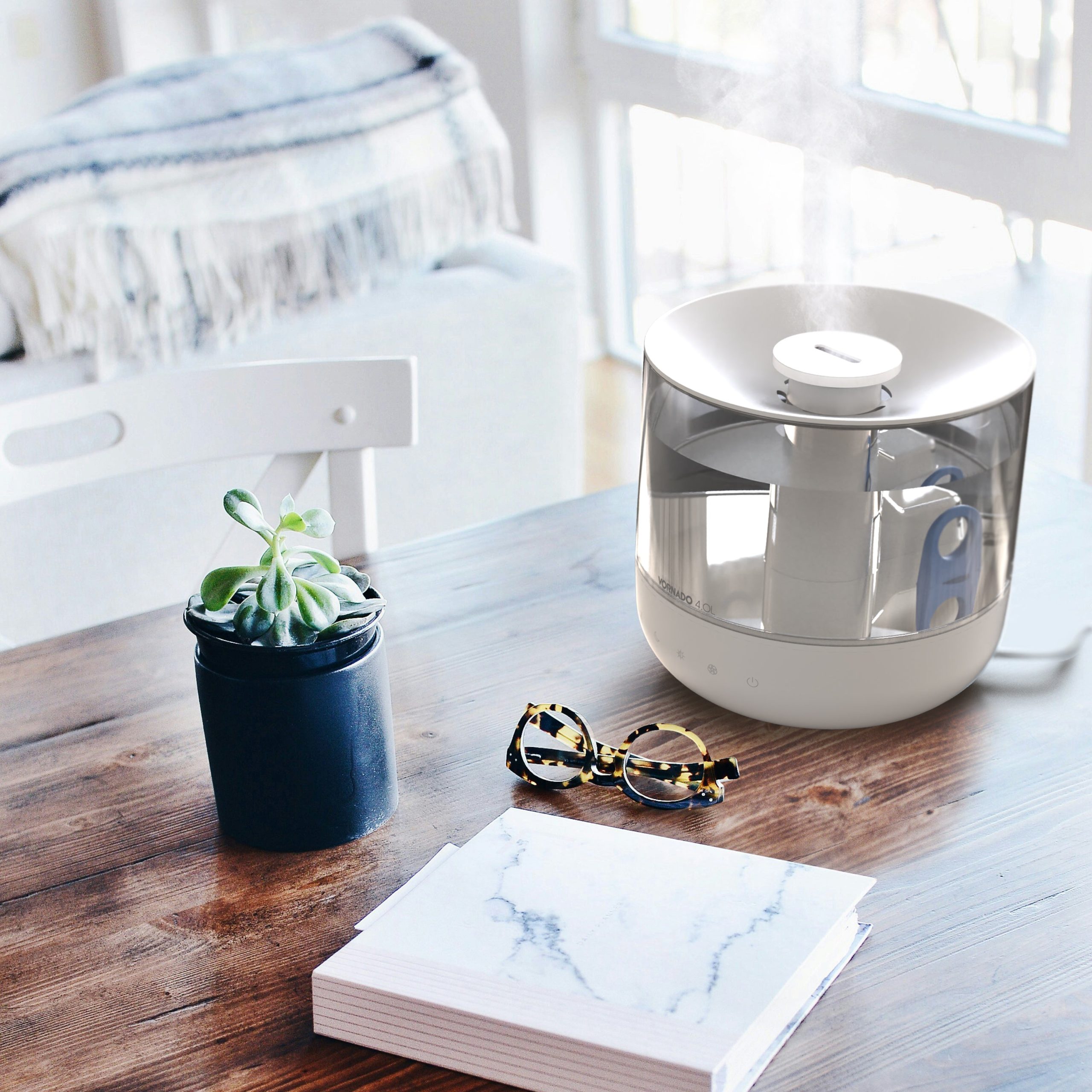 MISTIC™ 4 Top-Fill Ultrasonic Whole Room Humidifier - Image 2